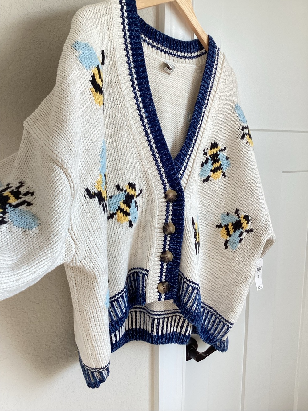 Anthropologie Bee Cardigan Sweater Maeve Icon Chunky New XL Ivory Bumblebee - Picture 6 of 15